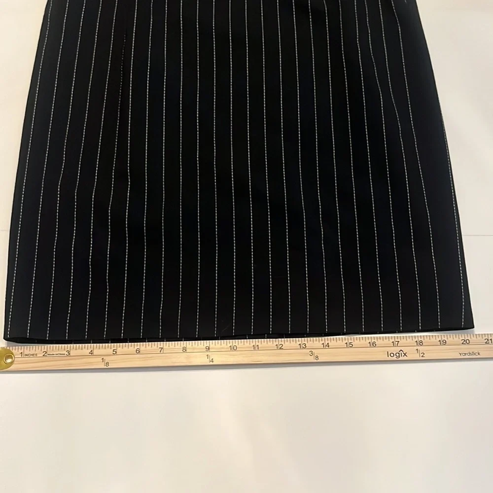 Mondi Vintage Wool Black with White Pinstripe A-Line Skirt Size 42EU, 6/8US